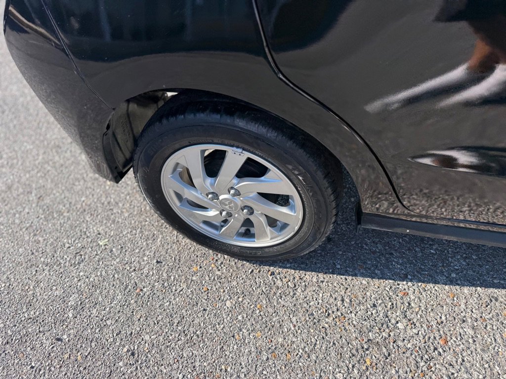 Used 2022 Mitsubishi Mirage LE image 25