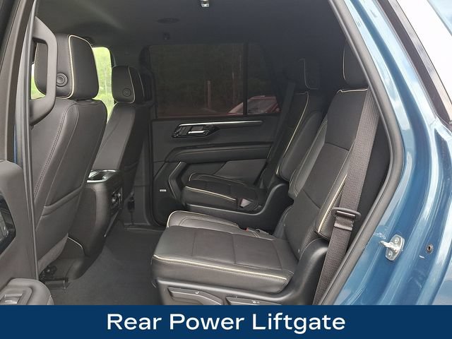 Used 2025 Chevrolet Tahoe Premier AWD/4WD image 18