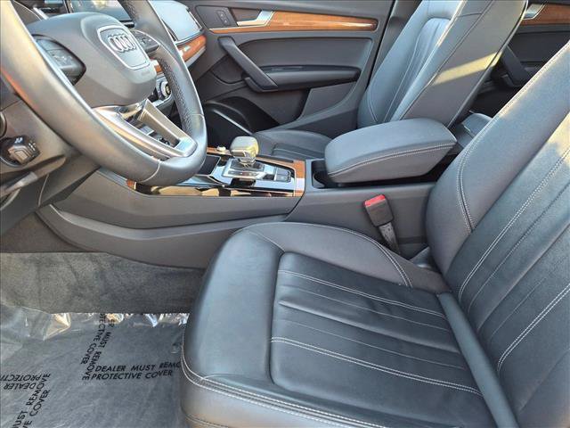 Certified 2023 Audi Q5 2.0T Premium w/ Convenience Package AWD/4WD image 14