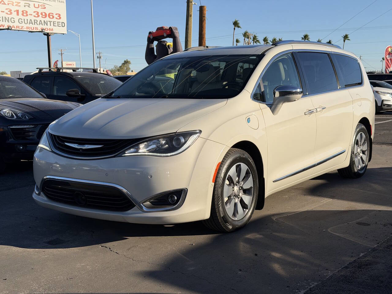 Used 2017 Chrysler Pacifica Platinum
