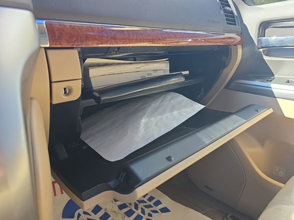 Used 2014 Toyota Land Cruiser image 39