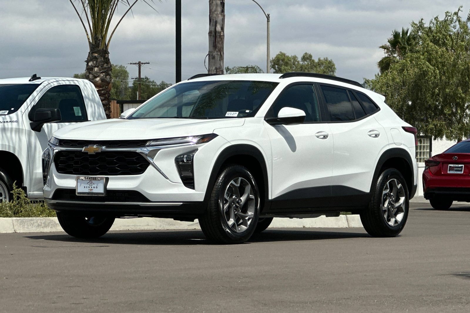 New 2026 Chevrolet Trax LT FWD image 8