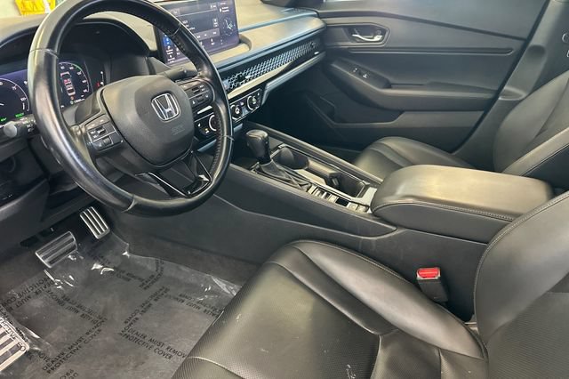 Used 2024 Honda Accord Sport image 11