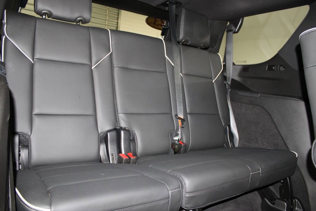 Used 2023 Cadillac Escalade Premium Luxury w/ LPO, Illumination Package RWD image 35