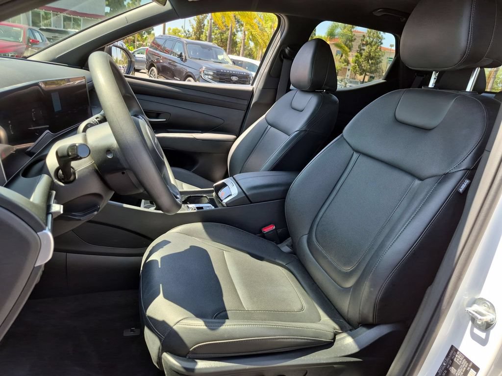 Used 2025 Hyundai Santa Cruz SEL AWD/4WD image 25