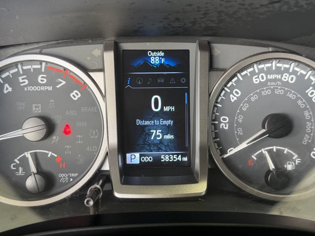 Certified 2023 Toyota Tacoma SR5 AWD/4WD image 27