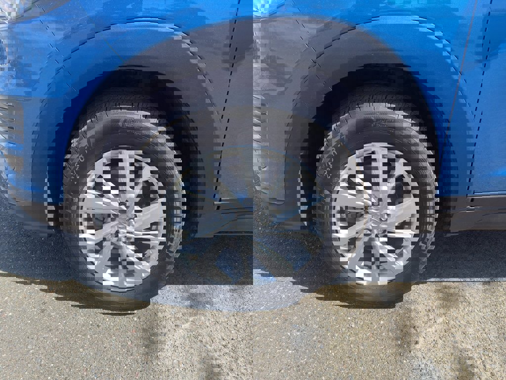 Used 2020 Hyundai Tucson SE w/ Cargo Package AWD/4WD image 2