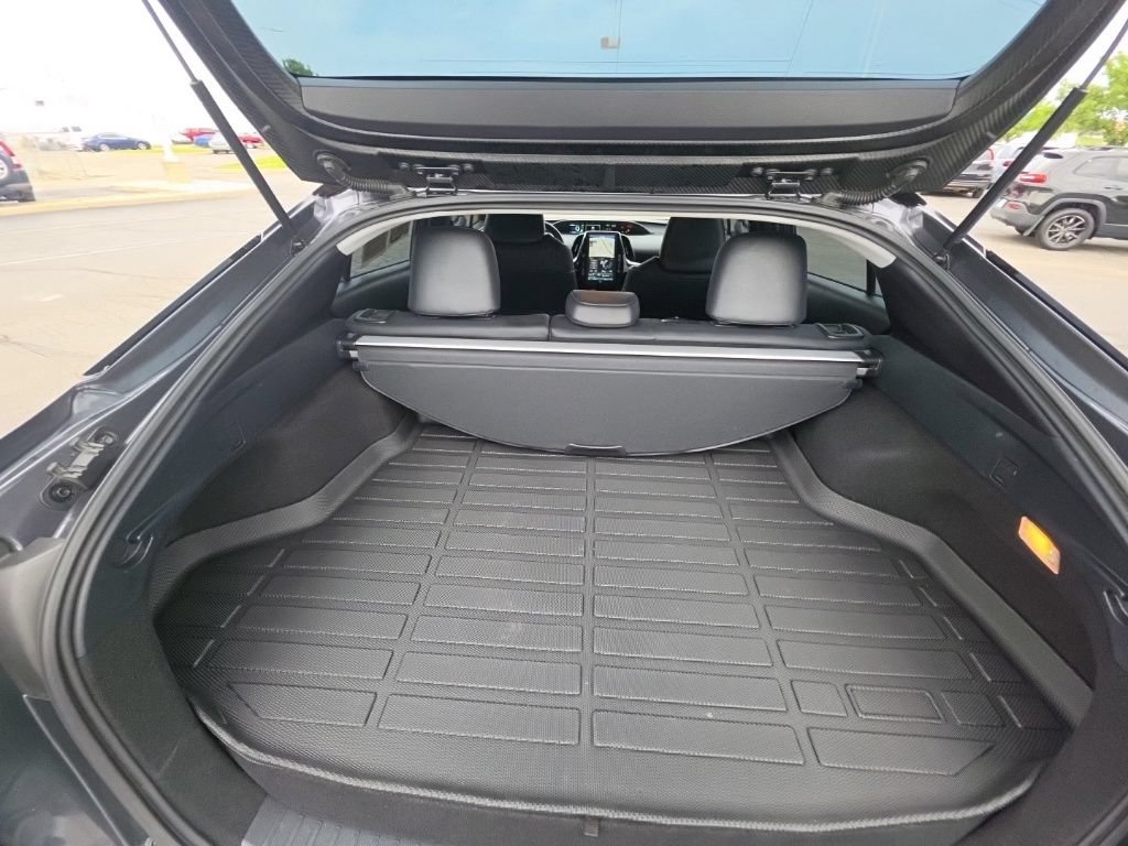 Used 2021 Toyota Prius Prime Limited w/ Carpet Mat Package (TMS) FWD image 29