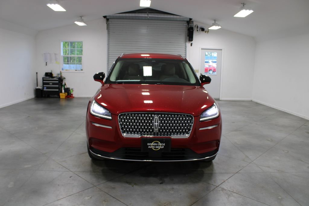 Used 2022 Lincoln Corsair AWD w/ Equipment Group 101A image 3