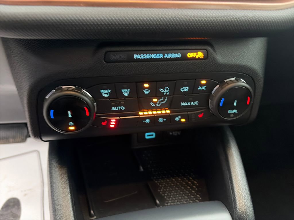 Used 2022 Ford Bronco Sport Outer Banks w/ Tech Package image 24