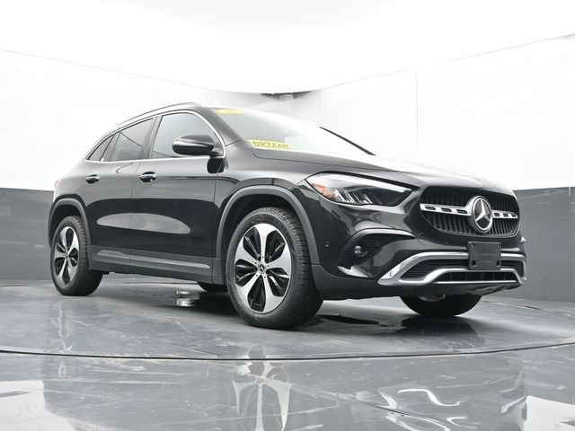 Used 2025 Mercedes-Benz GLA 250 4MATIC image 45