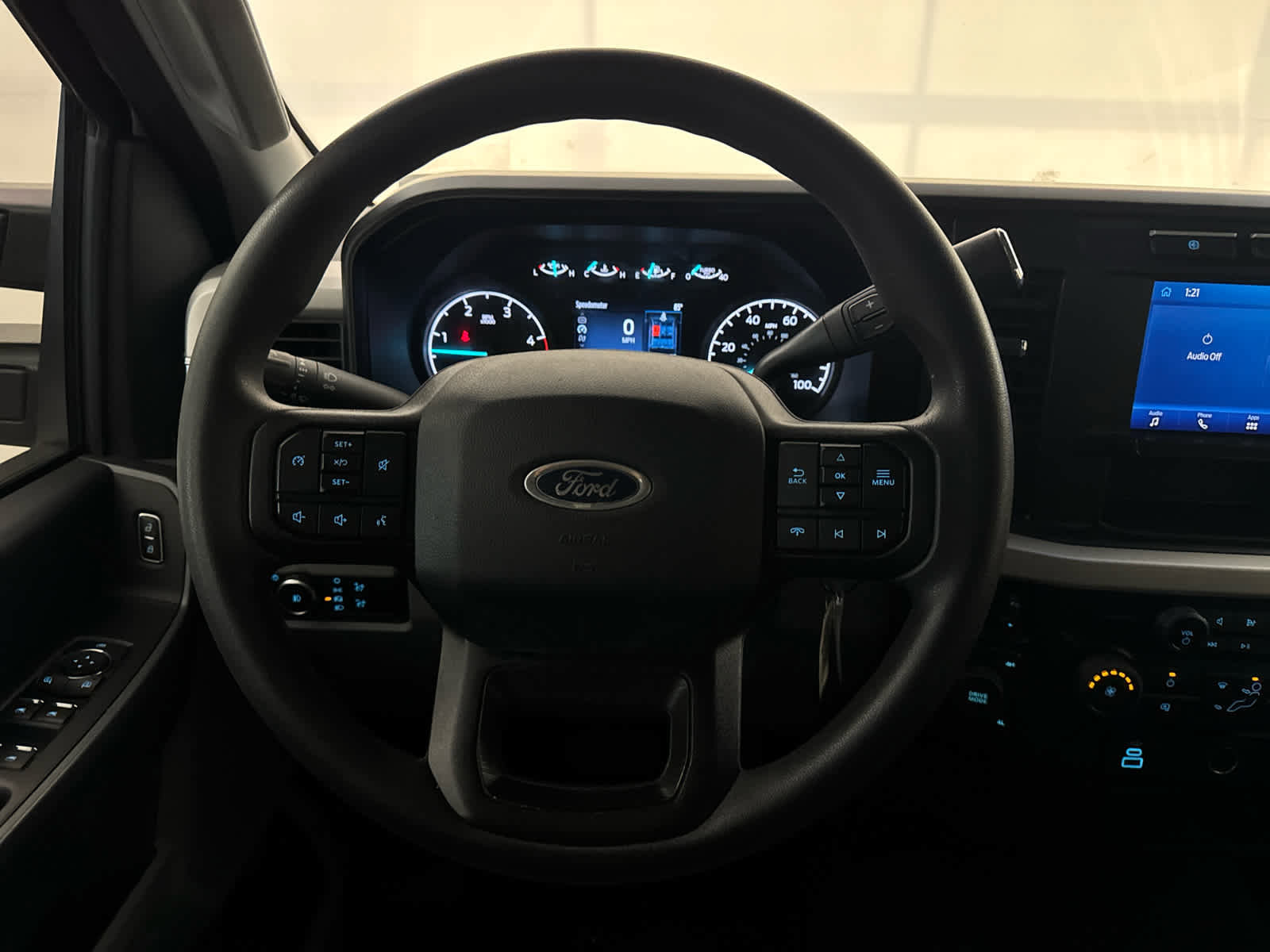 Used 2024 Ford F350 XLT image 12