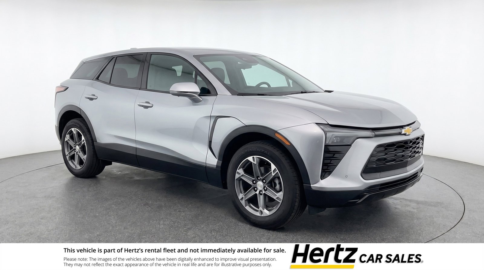 Used 2025 Chevrolet Blazer LT FWD image 1