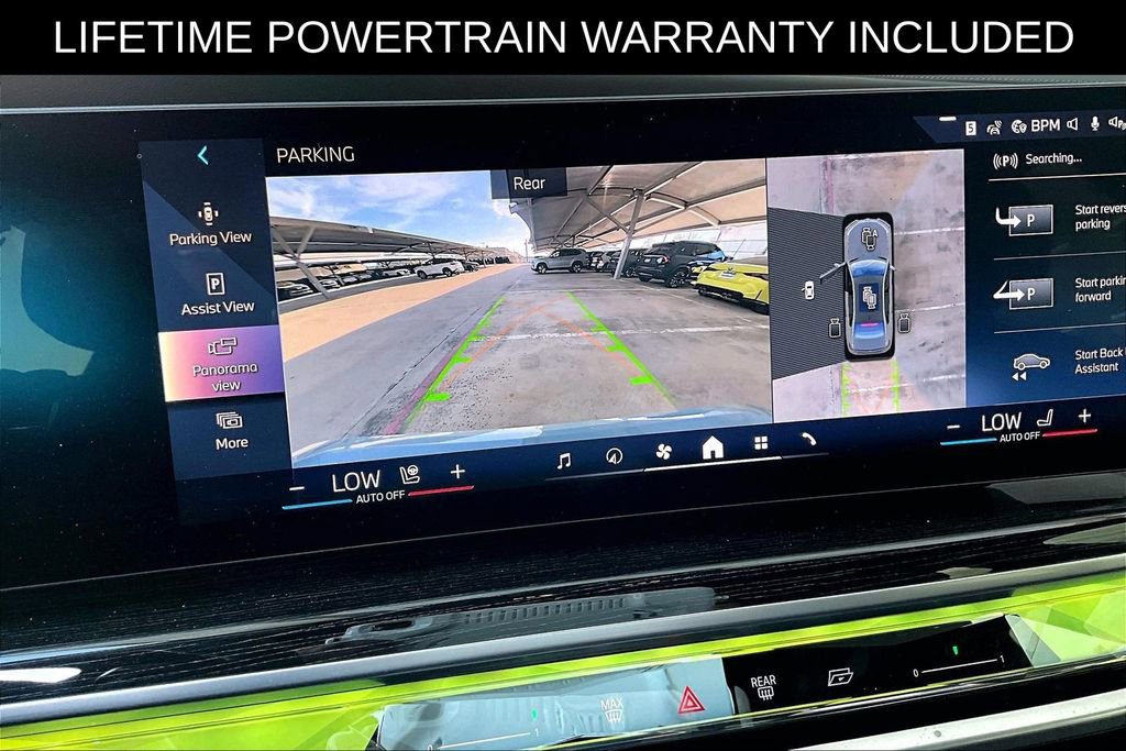 Used 2025 BMW 740i xDrive AWD/4WD image 27