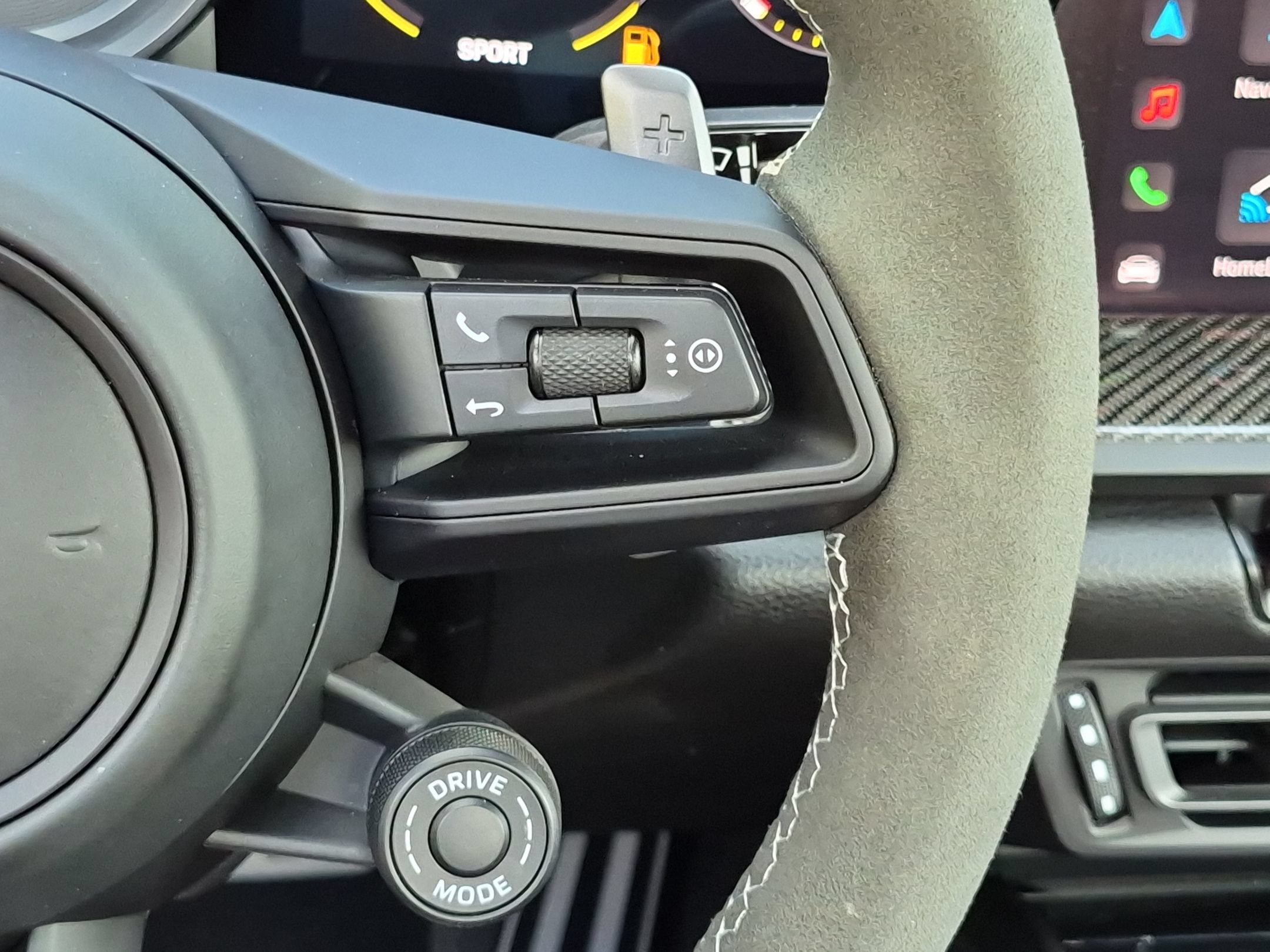 Certified 2022 Porsche 911 GT3 RWD image 10