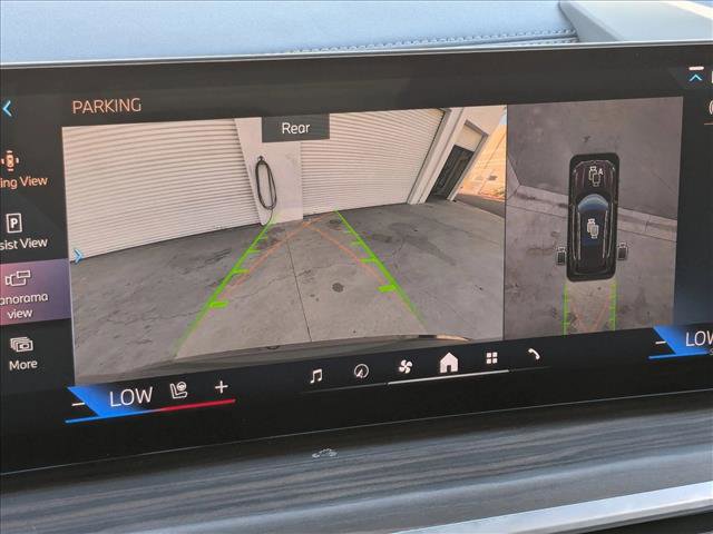 Certified 2025 BMW X5 xDrive40i w/ Parking Assistance Package image 14