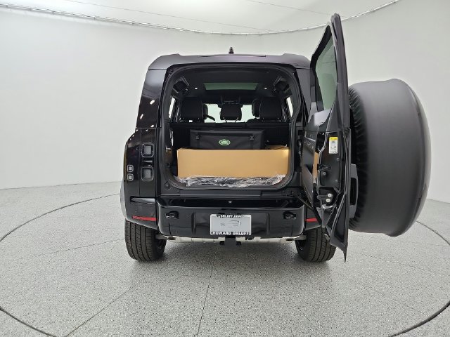 New 2026 Land Rover Defender 110 X-Dynamic SE AWD/4WD image 27