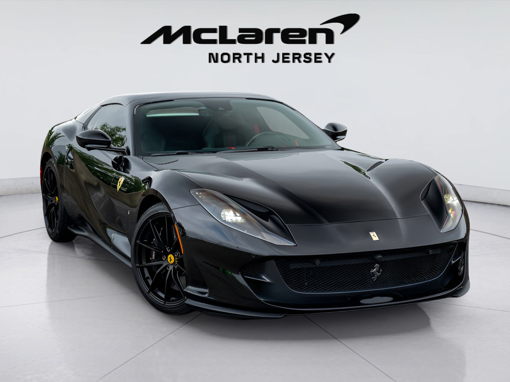 Used 2021 Ferrari 812 GTS RWD image 3