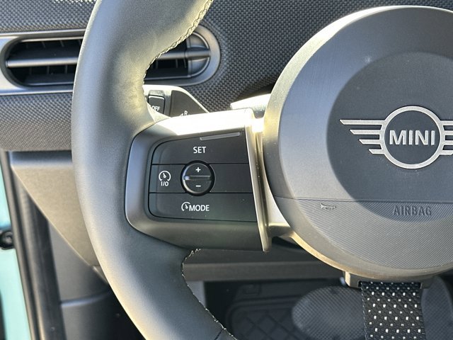 Used 2025 MINI Cooper S image 24