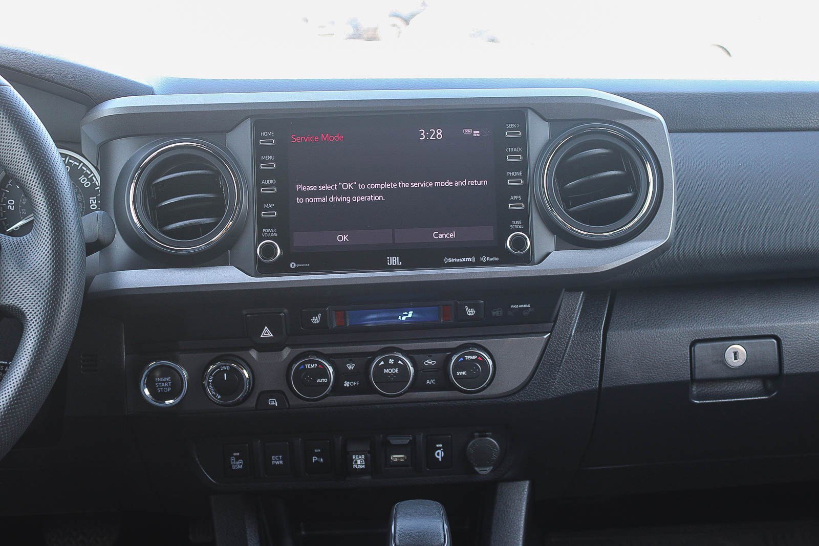 Certified 2022 Toyota Tacoma TRD Pro AWD/4WD image 14