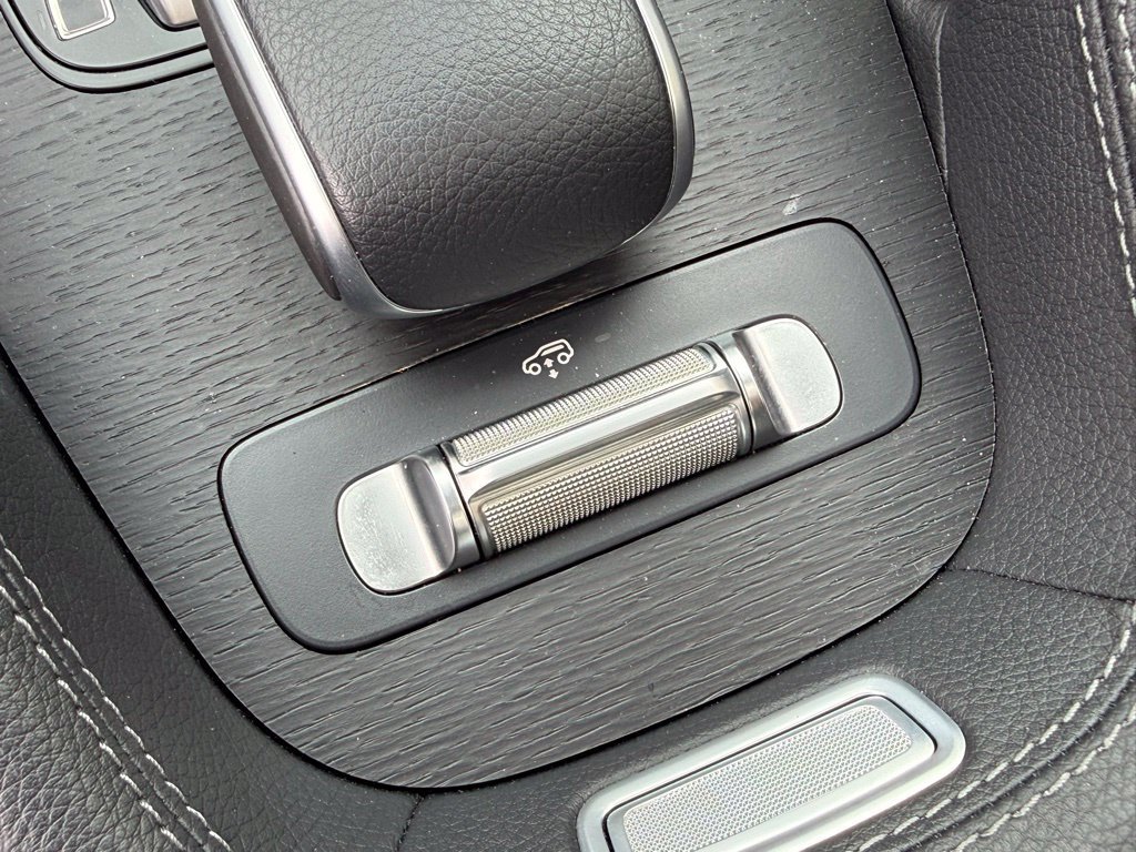 Used 2026 Mercedes-Benz GLS 450 4MATIC image 41