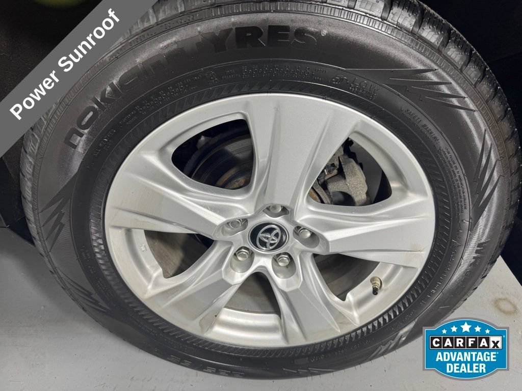 Used 2019 Toyota RAV4 XLE w/ Convenience Package AWD/4WD image 28