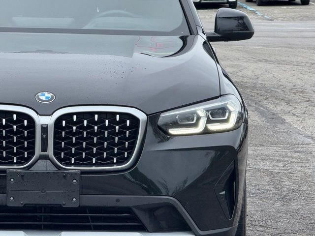 Certified 2024 BMW X4 xDrive30i w/ Premium Package image 12