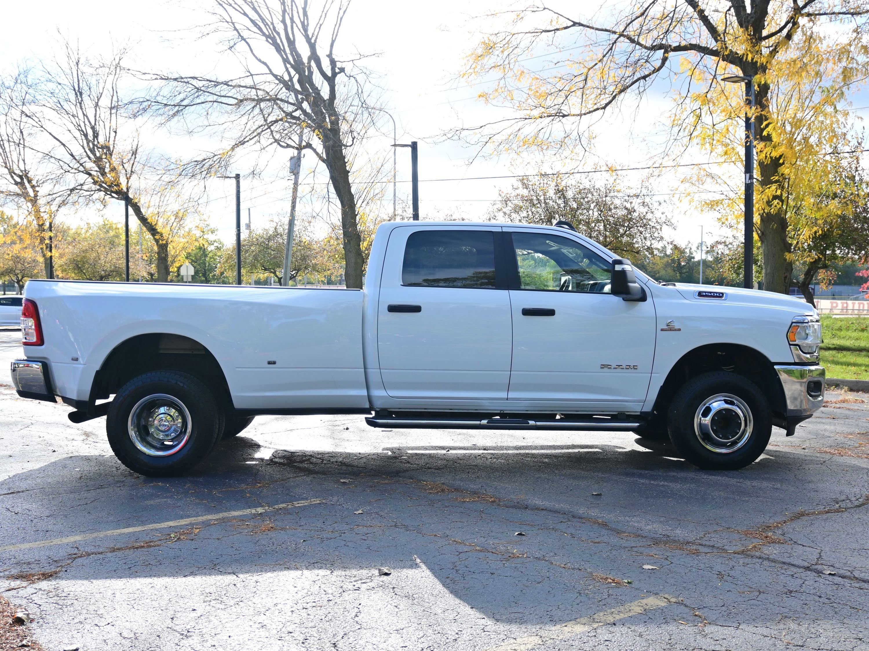 Used 2024 RAM 3500 Big Horn image 7