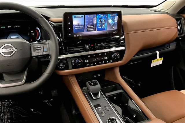 New 2026 Nissan Pathfinder Platinum w/ Lighting Package AWD/4WD image 8