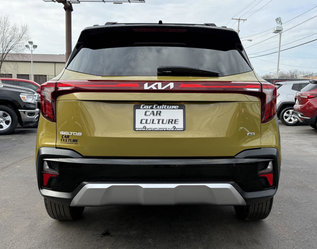 Used 2024 Kia Seltos S image 13
