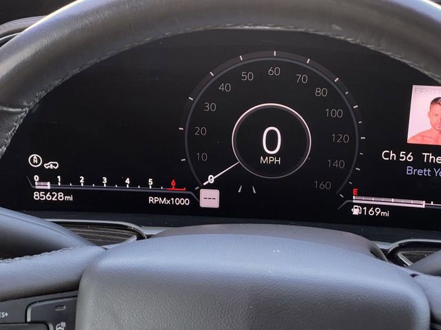 Used 2021 Cadillac Escalade ESV Premium Luxury w/ Driver Assist Tech Package image 18