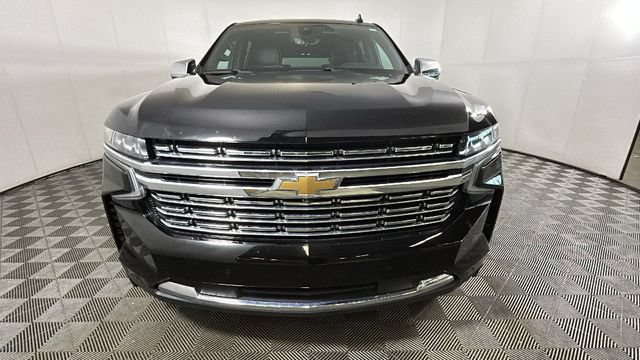 Used 2021 Chevrolet Suburban Premier w/ Premium Package RWD image 7