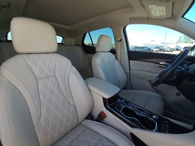 Used 2023 Buick Envision Avenir FWD image 21