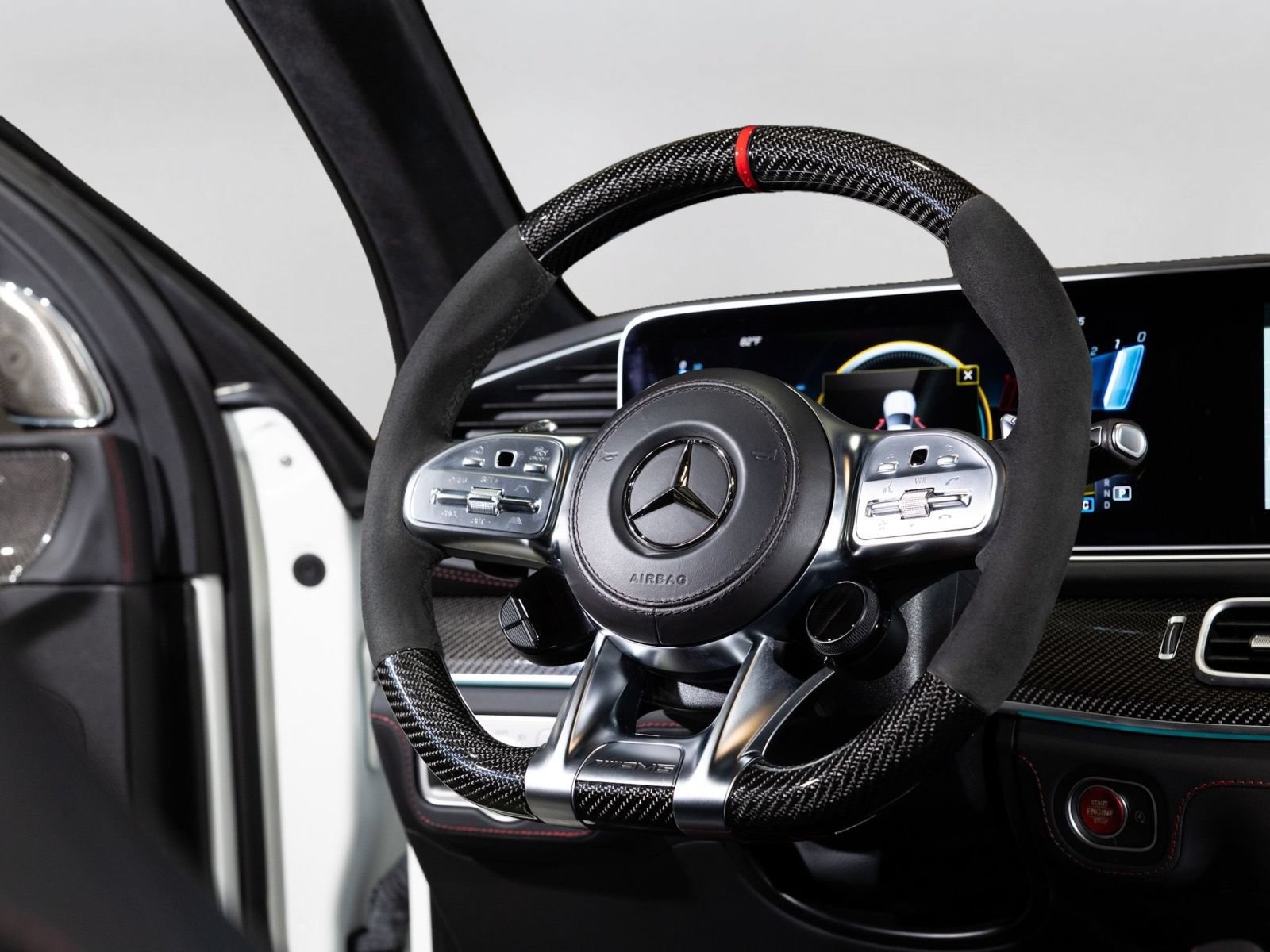 Used 2022 Mercedes-Benz GLS 63 AMG 4MATIC image 36