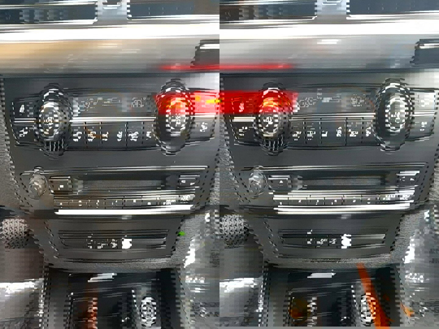 Used 2013 BMW X5 xDrive35i image 10