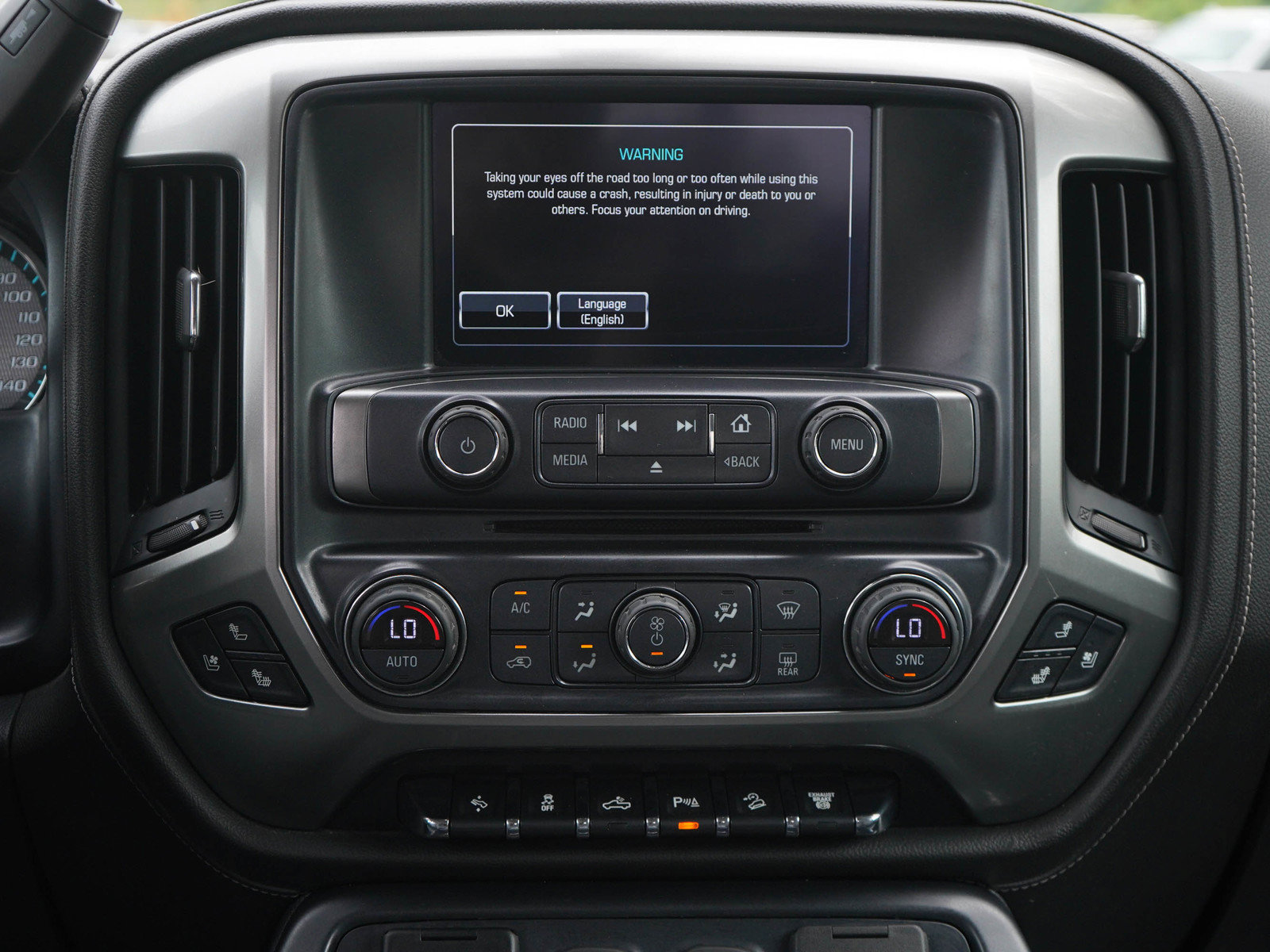 Used 2019 Chevrolet Silverado 2500 LTZ w/ Midnight Edition AWD/4WD image 18