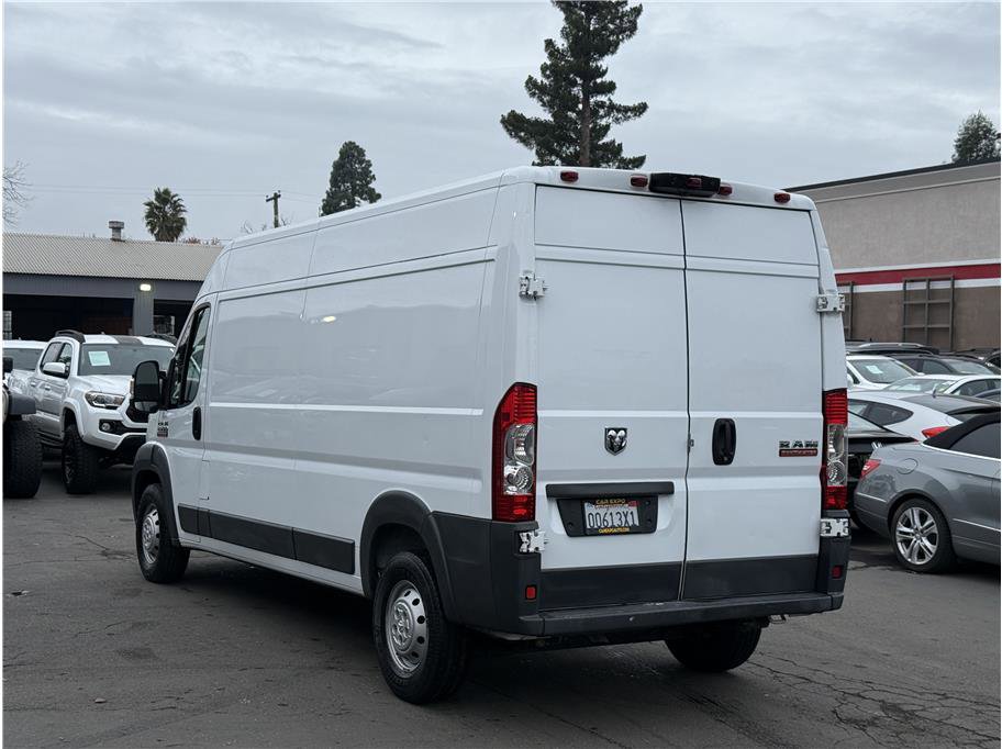 Used 2015 RAM ProMaster 2500 w/ Interior Convenience Group image 4
