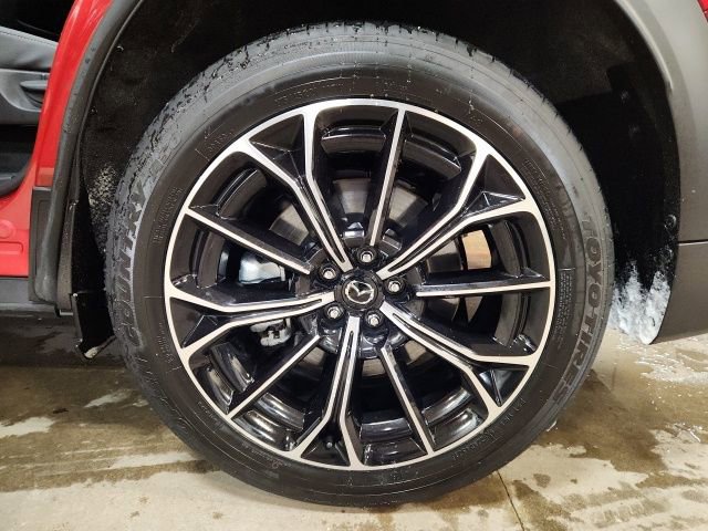 Certified 2025 MAZDA CX-70 Plug-In Hybrid w/ Premium Pkg image 25