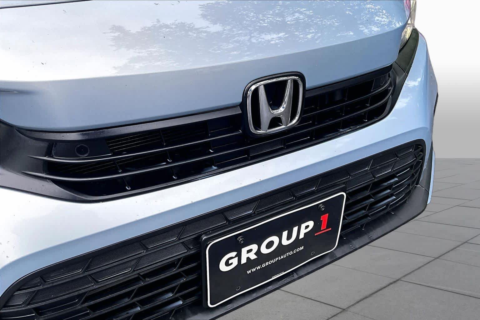 Used 2022 Honda Civic Touring image 32