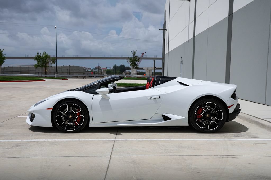 Used 2019 Lamborghini Huracan LP 580-2 RWD image 5