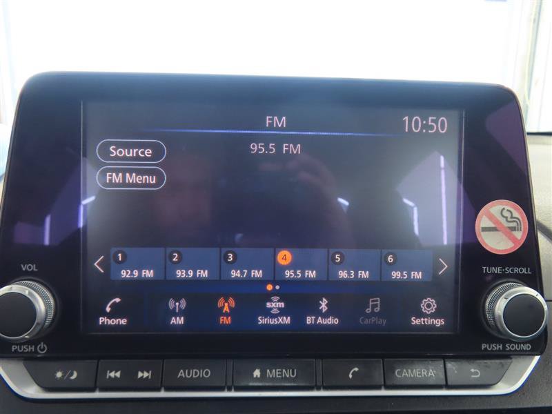 Used 2025 Nissan Altima 2.5 SV FWD image 23