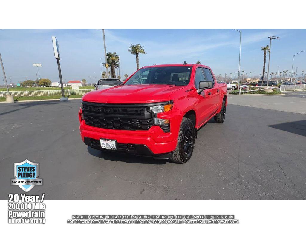 Used 2025 Chevrolet Silverado 1500 Custom w/ LPO, Dark Essentials Package image 4
