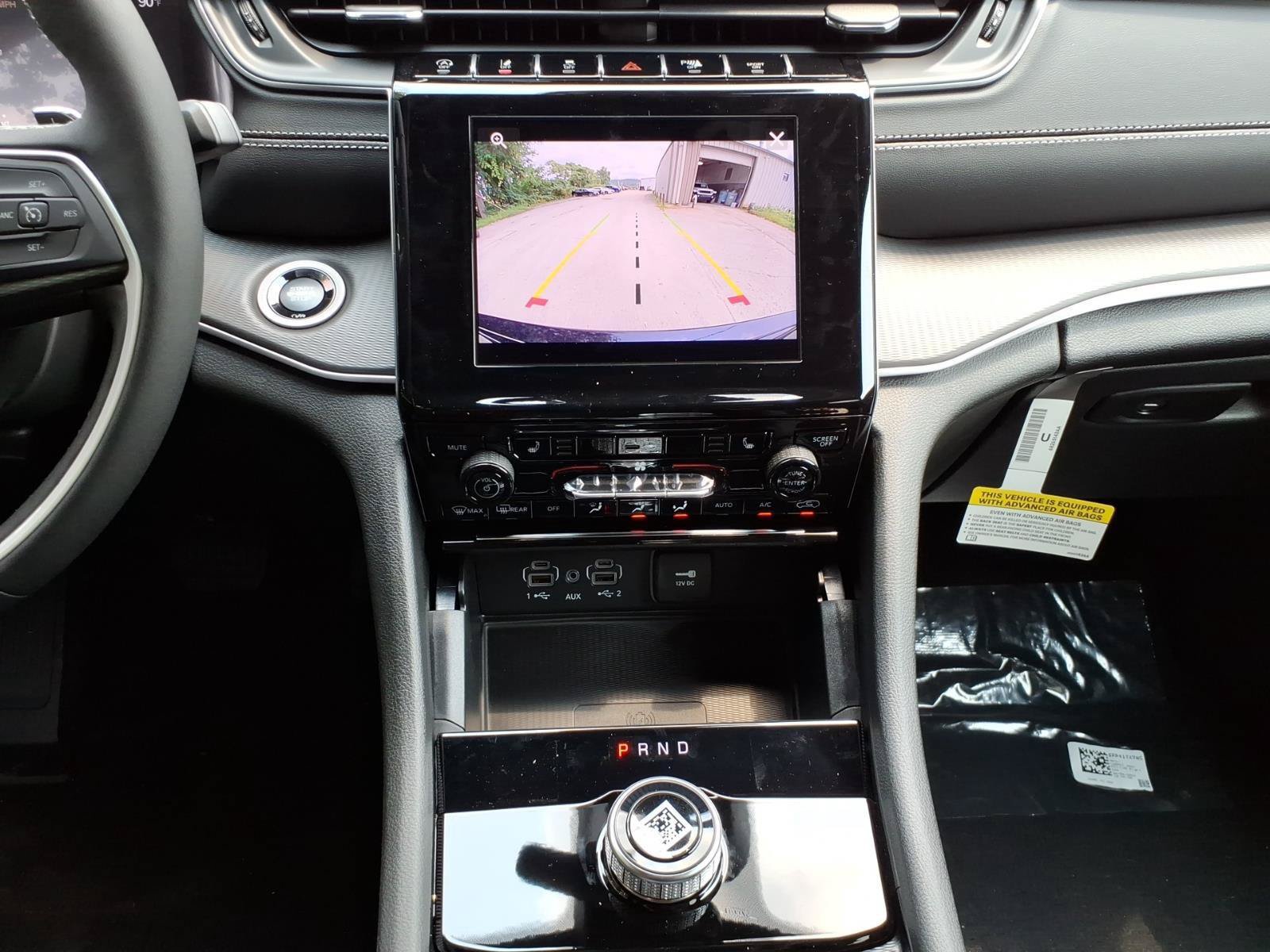 New 2026 Jeep Grand Cherokee Laredo X AWD/4WD image 9