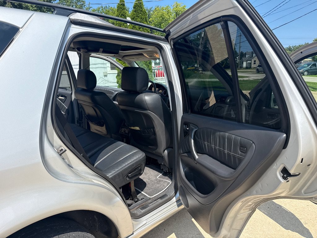 Used 2003 Mercedes-Benz ML 350 4MATIC image 13