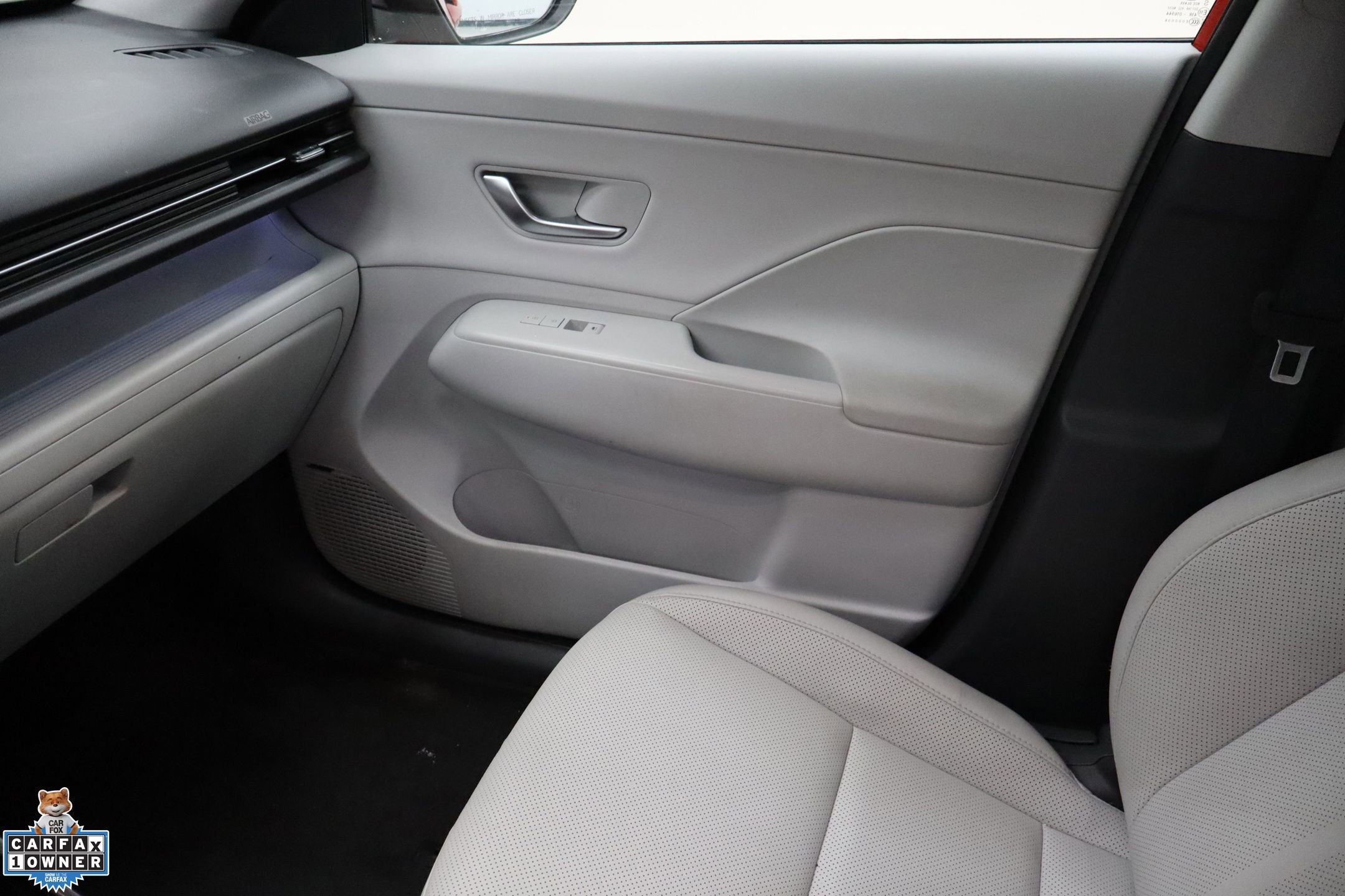 Used 2024 Hyundai Kona Limited image 23