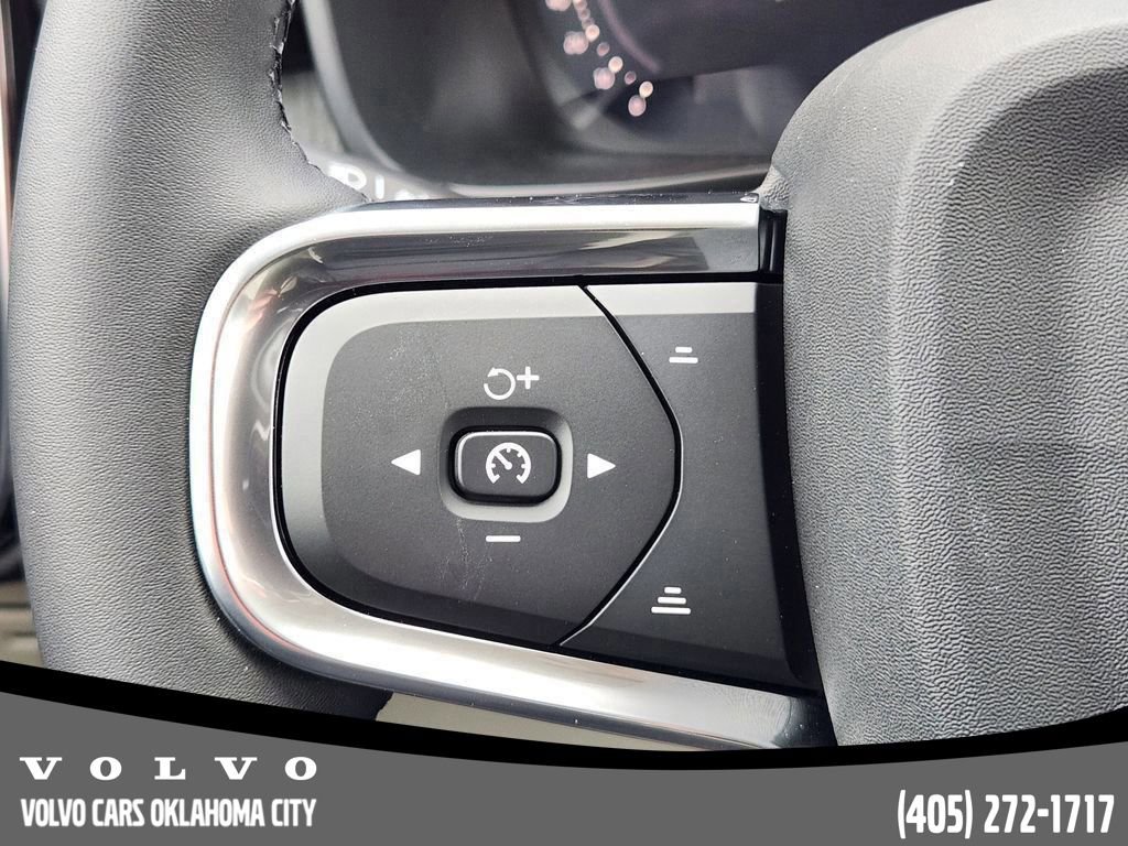 Used 2026 Volvo XC40 B5 Plus w/ Protection Package Premier AWD/4WD image 27