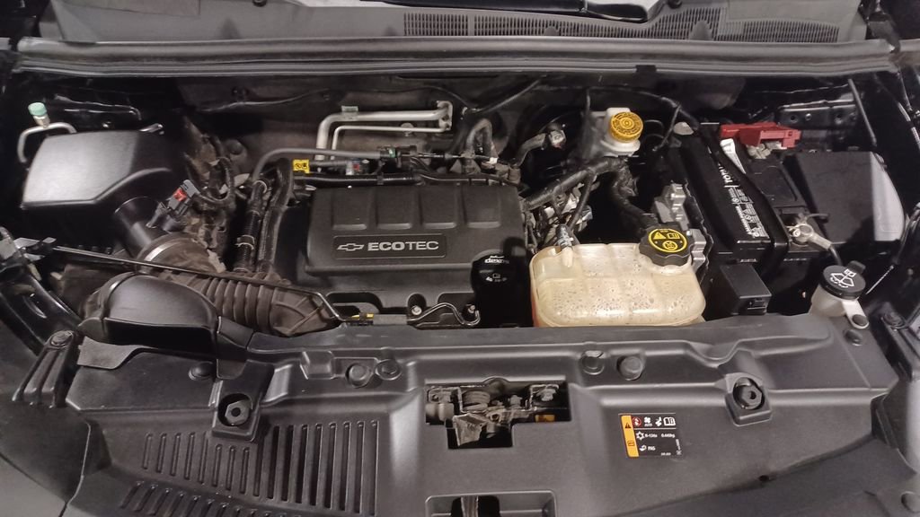 Used 2017 Chevrolet Trax LS image 9