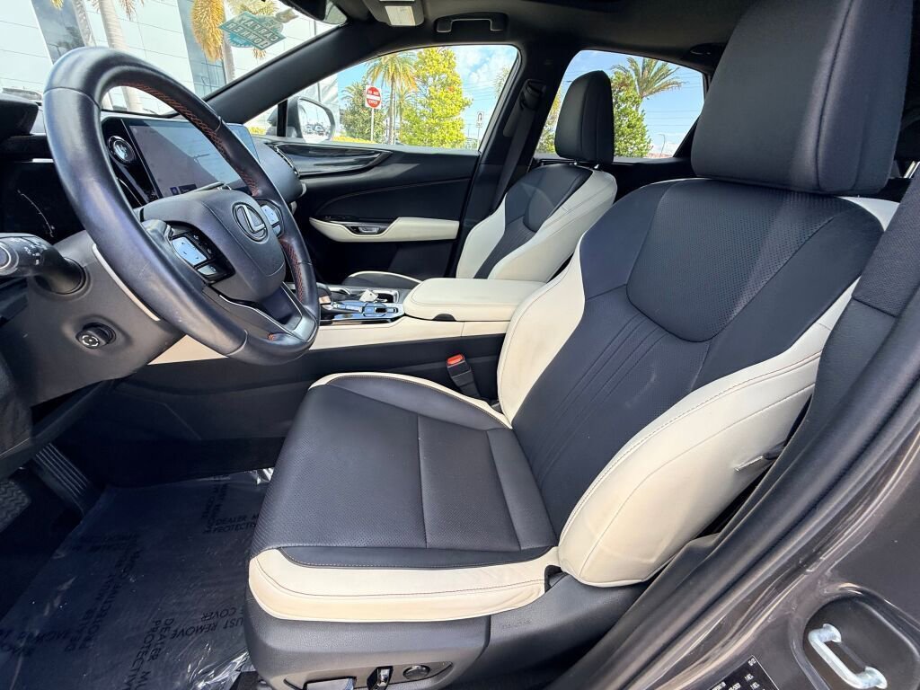 Used 2022 Lexus NX 350h AWD image 5