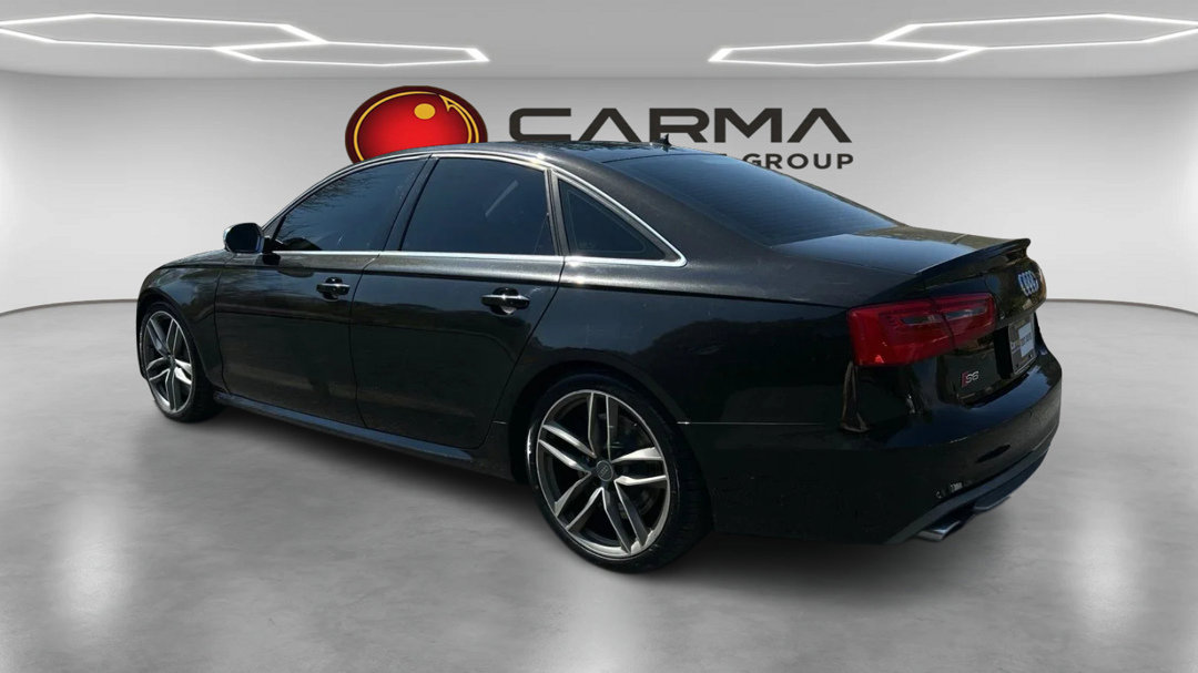 Used 2015 Audi S6 w/ Driver Assistance Package image 3