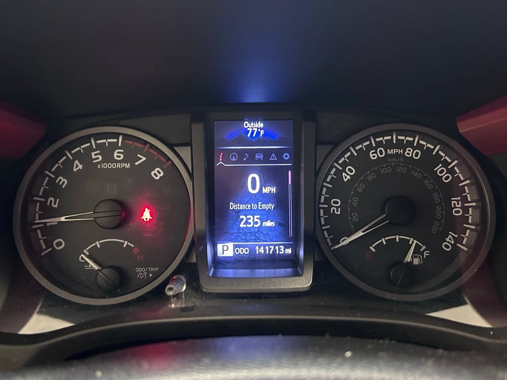 Used 2019 Toyota Tacoma TRD Sport RWD image 12